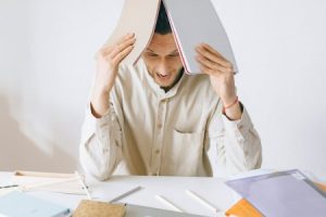 Read more about the article Using Feng Shui Ornaments to Reduce Stress and Anxiety in Your Daily Life