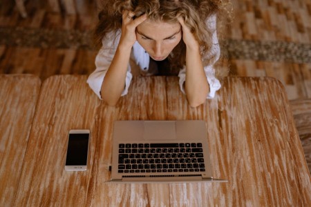 You are currently viewing Using Feng Shui Ornaments to Reduce Stress and Promote Calm