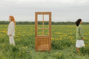 Read more about the article Using Feng Shui Symbols to Improve Relationships and Harmony