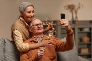 Read more about the article Using Feng Shui to Attract Love-Key Ornaments to Consider