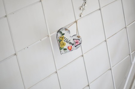 You are currently viewing Welcome Positive Energy-How to Use Feng Shui Ornaments in Your Entryway