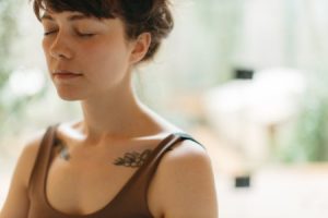 Read more about the article Feng Shui Energy Ornaments for Stress Relief-Create a Calm Environment