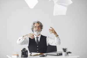 Read more about the article Feng Shui Energy Ornaments-Your Pathway to Enhanced Creativity and Focus