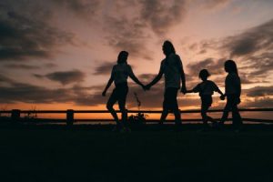 Read more about the article Feng Shui for Families-Ornaments That Promote Harmony and Togetherness