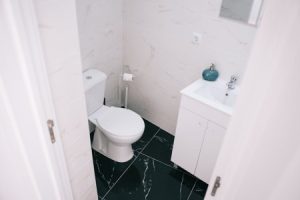 Read more about the article Feng Shui for Small Spaces-Ornaments That Maximize Energy Flow in Compact Areas