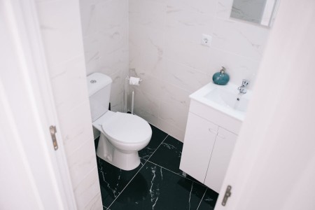 You are currently viewing Feng Shui for Small Spaces-Ornaments That Maximize Energy Flow in Compact Areas
