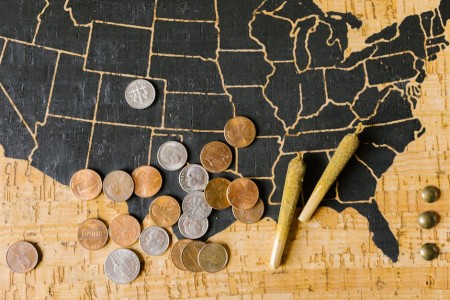 You are currently viewing Feng Shui for Wealth-Ornaments to Attract Prosperity in Your Life