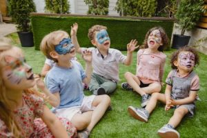 Read more about the article Feng Shui Ornaments for Outdoor Spaces-Enhancing Your Garden\’s Energy