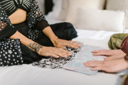 You are currently viewing Feng Shui Tips-Choosing the Right Energy Ornaments for Your Bedroom