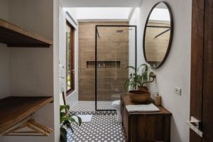 Read more about the article Feng Shui Tips for a Balanced and Inviting Entryway