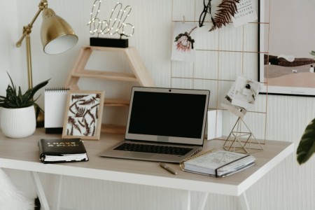 You are currently viewing Feng Shui Tips for a Productive Workspace-Energy Ornaments You Need