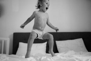 Read more about the article Feng Shui Tips for Better Sleep-Ornaments to Improve Your Bedroom Energy