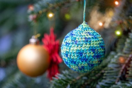 You are currently viewing Feng Shui Tips for Enhancing Family Harmony with Energy Ornaments