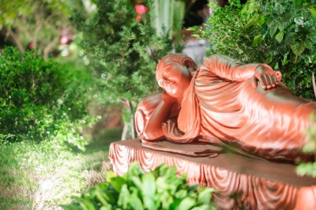 You are currently viewing Find Balance-Using Feng Shui Ornaments to Harmonize Your Environment