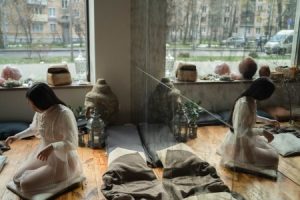 Read more about the article Find Inner Peace-How Feng Shui Crystals Can Enhance Your Meditation Space