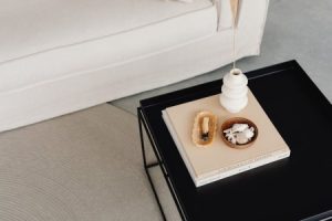 Read more about the article Find Your Center-Meditation Spaces Enhanced by Feng Shui Ornaments