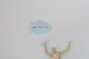 Read more about the article Finding Clarity-Feng Shui Tools for Stress Relief and Mental Focus