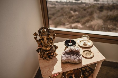 You are currently viewing Finding the Perfect Feng Shui Ornament for Your Meditation Space