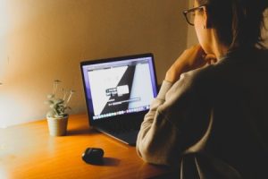 Read more about the article Home Office Feng Shui-Energy Tips for Increased Productivity and Focus