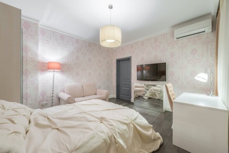 You are currently viewing How to Choose the Best Feng Shui Items for a Harmonious Living Room