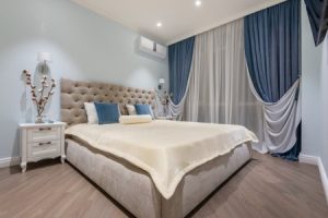 Read more about the article How to Choose the Right Feng Shui Decor for a Harmonious Bedroom