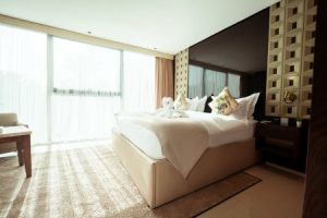 Read more about the article How to Choose the Right Feng Shui Decor for Your Bedroom