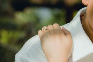 Read more about the article How to Choose the Right Feng Shui Energy Ornament for Your Personal Style