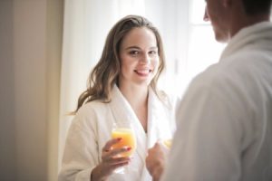 Read more about the article How to Position Feng Shui Crystals for Love and Relationship Harmony