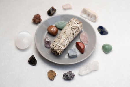 Read more about the article How to Position Feng Shui Crystals for Maximum Effectiveness