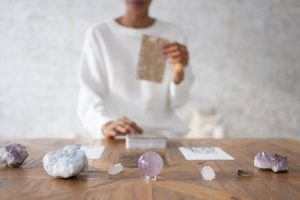 Read more about the article How to Select Energy Ornaments for Optimal Meditation Practices