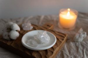 Read more about the article How to Use Feng Shui Crystals for Emotional Balance and Healing