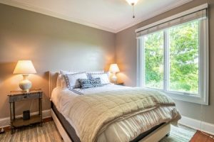 Read more about the article How to Use Feng Shui Elements to Create a Peaceful Living Space