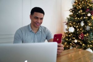 Read more about the article How to Use Feng Shui Ornaments for Seasonal Decor Changes