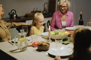 Read more about the article Feng Shui Ornaments for Better Family Harmony and Relationships
