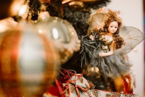 Read more about the article How to Select the Right Feng Shui Ornament for Your Personal Goals
