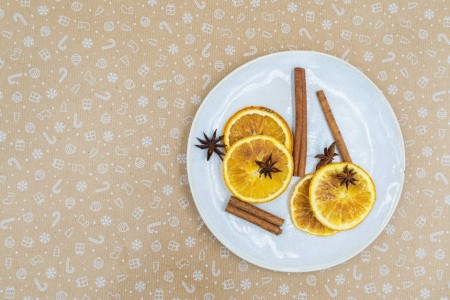 Read more about the article How to Use Feng Shui Symbols in Ornaments to Manifest Your Dreams